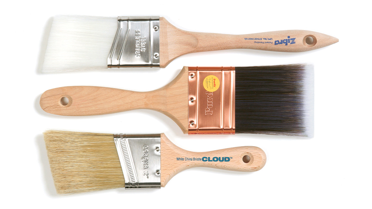 Flat vs. Angled Paint Brushes: Advantages and Disadvantages